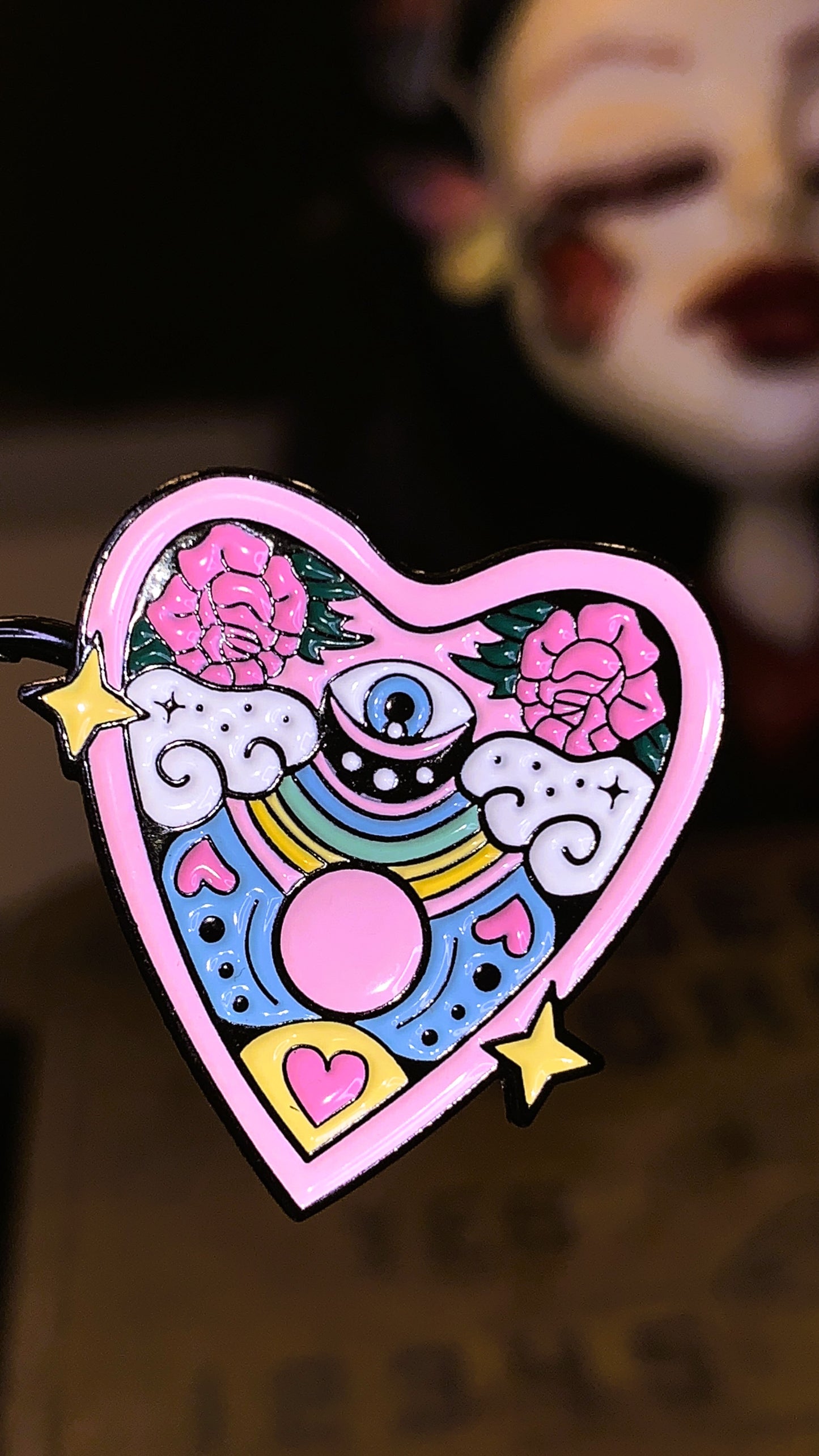 🔮 Set “Ouija Mystic Duo” | Mini Caja Decorativa Ouija + Pin Planchette Psicodélica 💫 | Edición Limitada 1:1