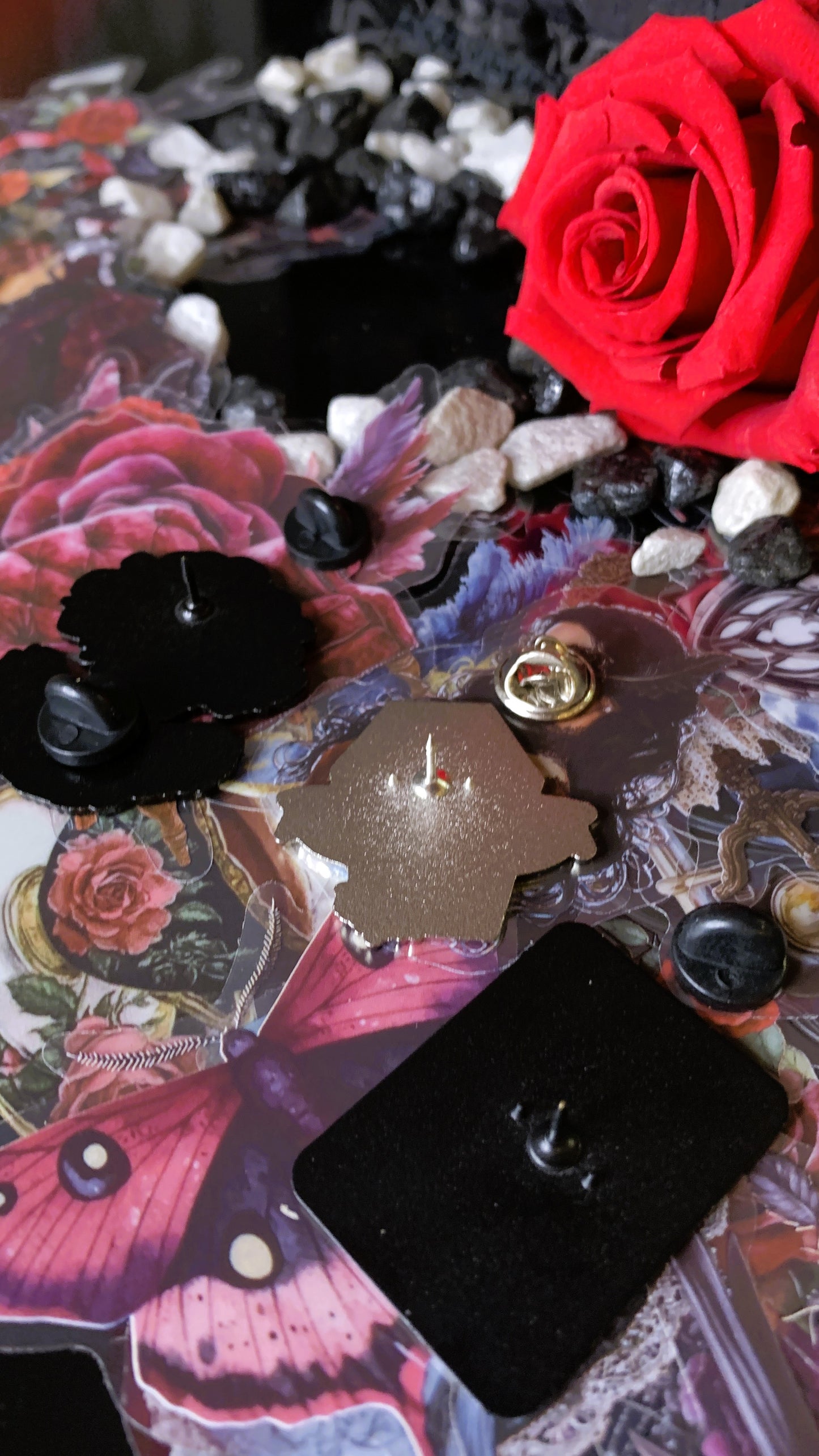 🌑 Set “Dark Sisters” | 3 Gothic Enamel Pins – Lilith, Gothic Nurse & Victorian Doll 🕯️ | Dark Anatomy Halloween Edition | Limited 1:1