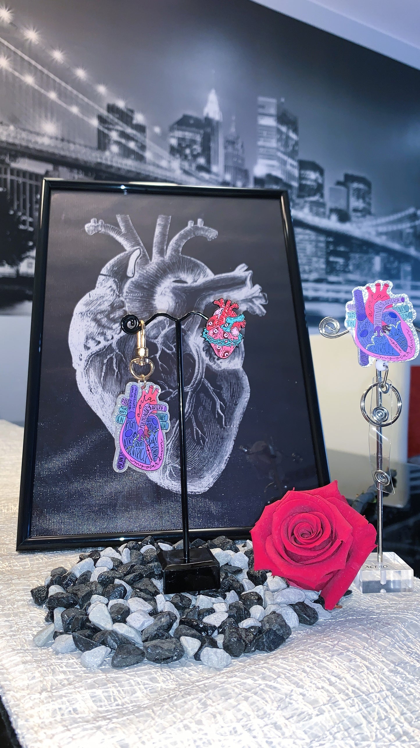 Pack “Anatomy Deluxe” | Anatomical Heart Set (Keychain + Enamel Pin + Retractable Badge Holder) 1:1 Limited Edition