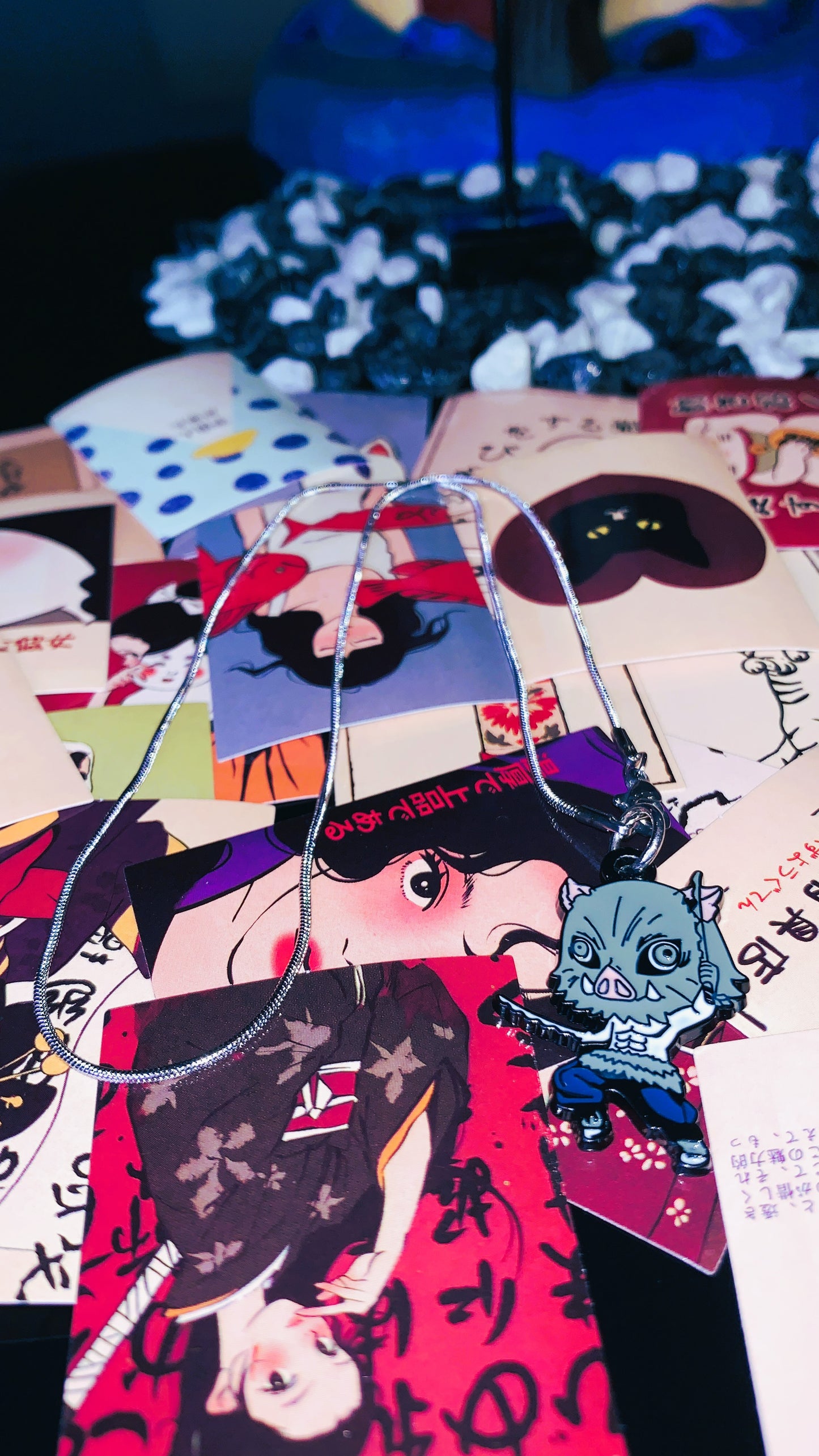 Pack Inosuke Hashibira – Pendientes, Charm & Collar (3 piezas) | Edición Limitada Regalo Otaku