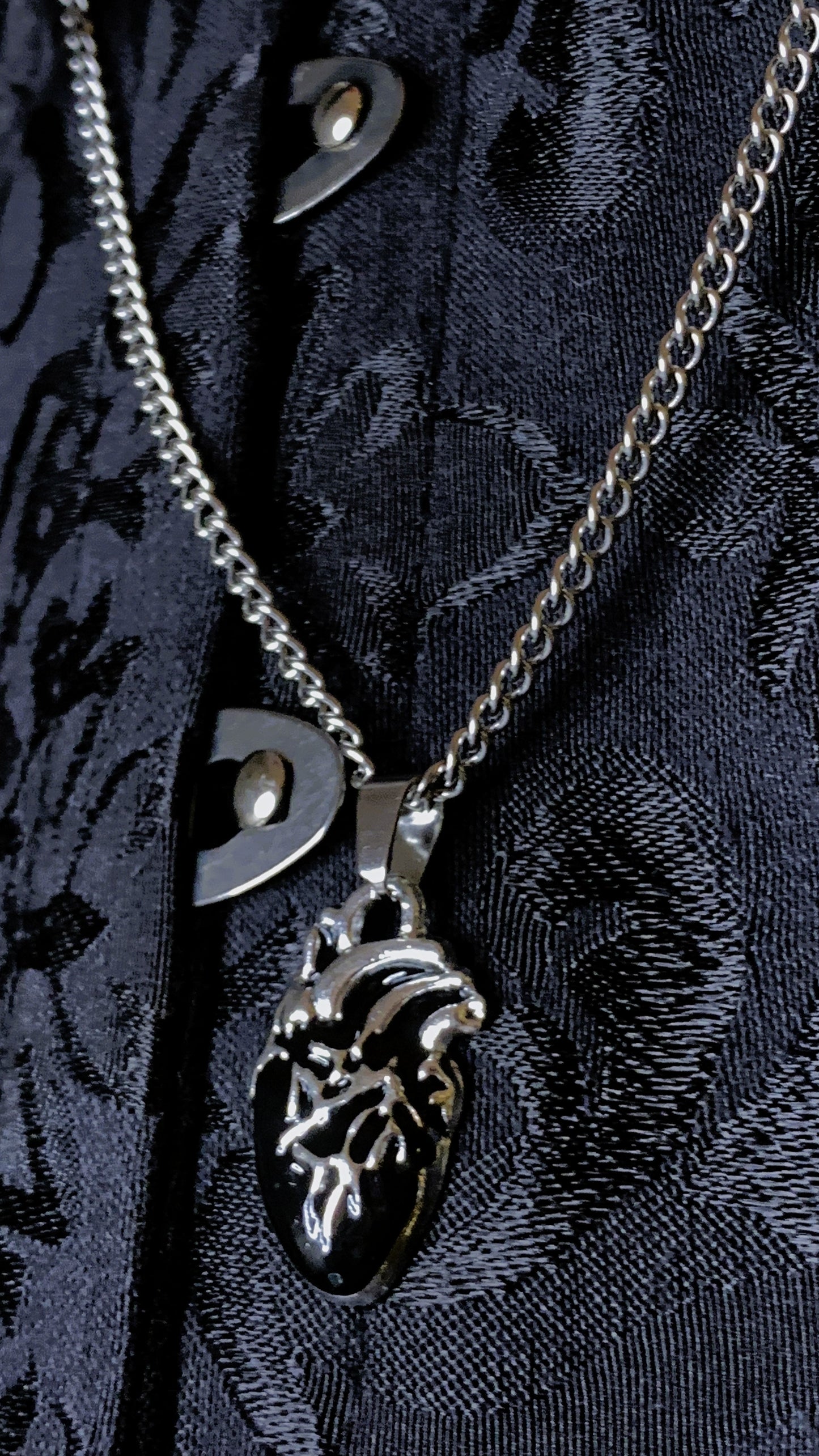 🖤 Pack Gótico “Crimson Faith” | Gothic Heart & Cross Jewelry Set – Dark Anatomy Halloween Edition 🕯️ | 1:1 Limited Edition