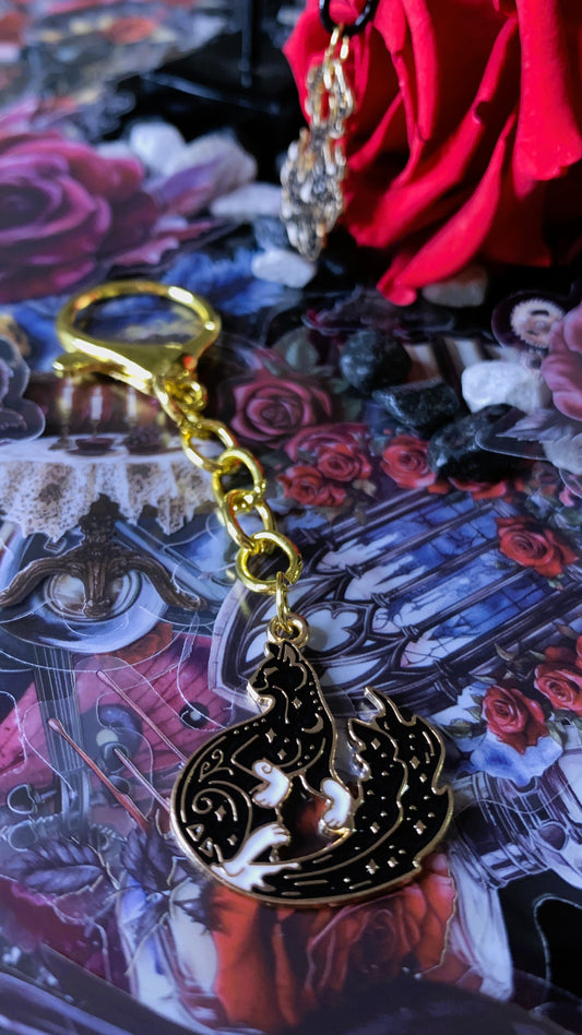 🐈‍⬛ Llavero “Golden Cat” | Gothic Black & Gold Exotic Cat Keychain – Dark Anatomy Halloween Edition 🕸️ | 1:1 Limited Edition