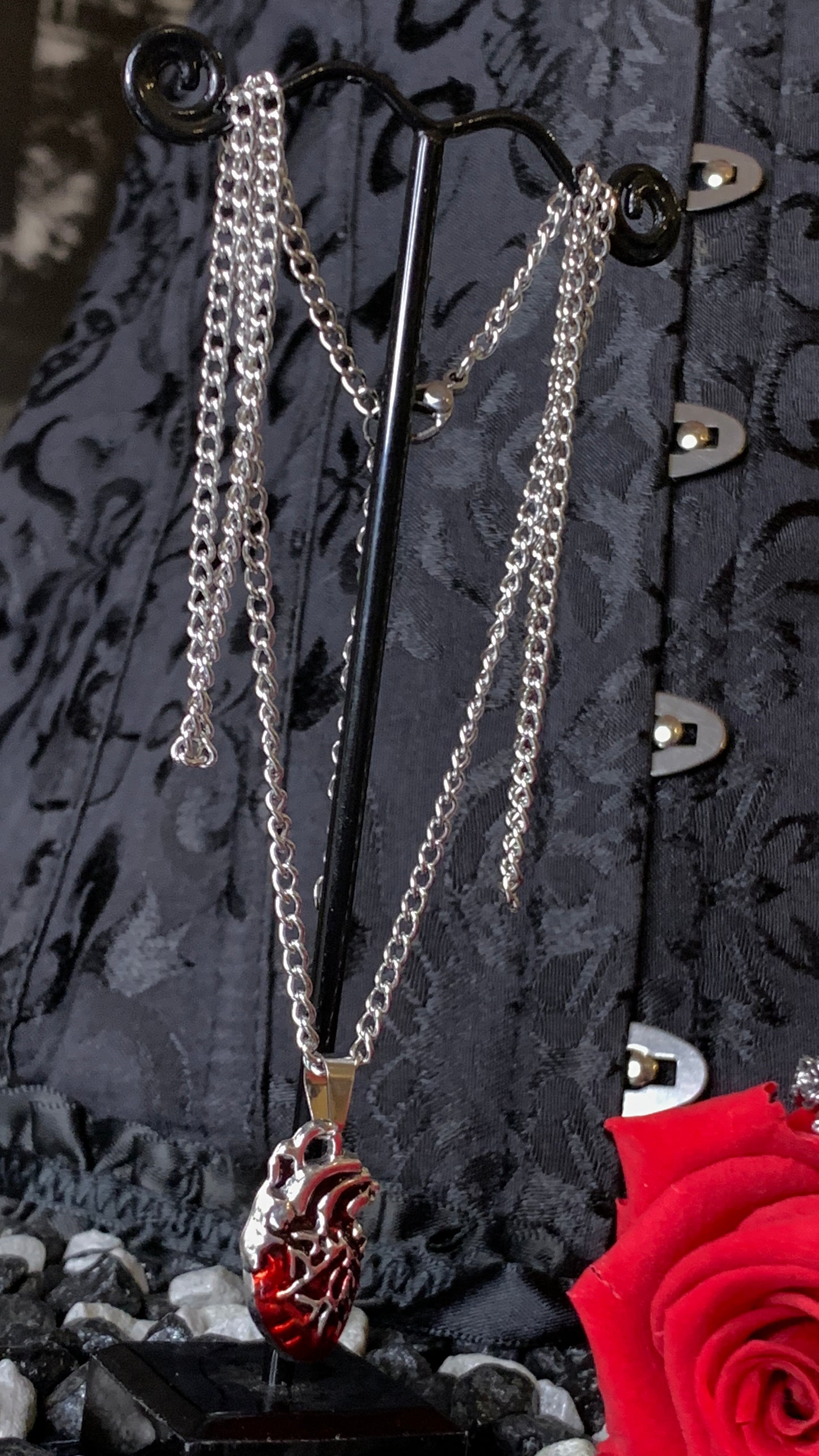 ❤️‍🔥 Collar “Heart of Shadows” | Gothic Heart Necklace – Dark Anatomy Halloween Edition 🕸️ | 1:1 Limited Edition