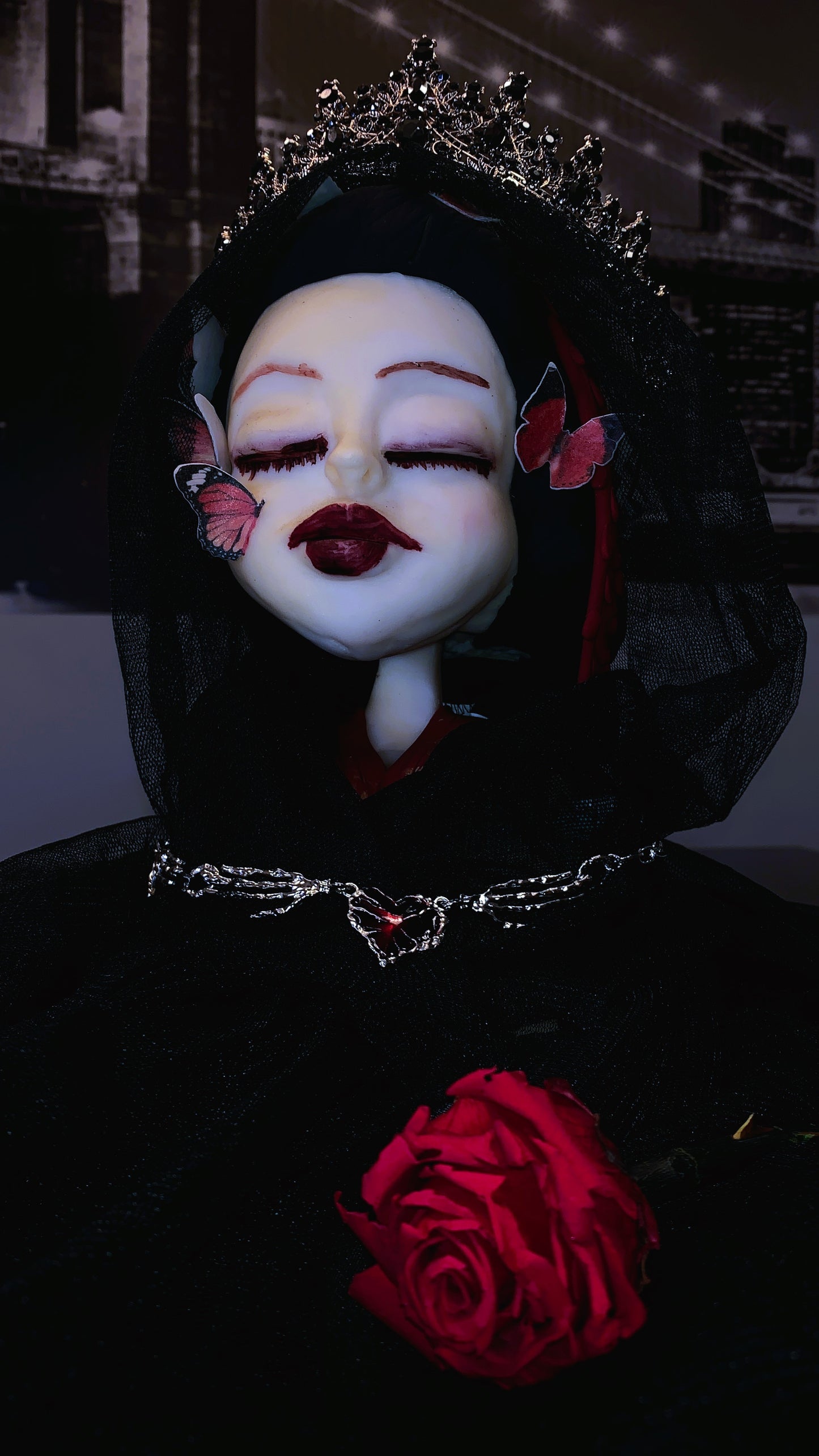 🩸 Choker Anatómico “Crimson Heart Deluxe” | Gothic Hands & Bones Choker with Red Heart 🔥 | Dark Anatomy Jewelry Limited 1:1