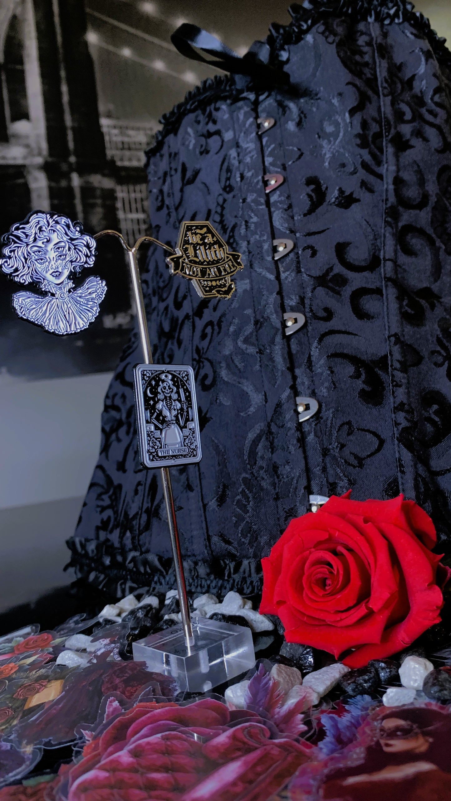 🌑 Set “Dark Sisters” | 3 Gothic Enamel Pins – Lilith, Gothic Nurse & Victorian Doll 🕯️ | Dark Anatomy Halloween Edition | Limited 1:1