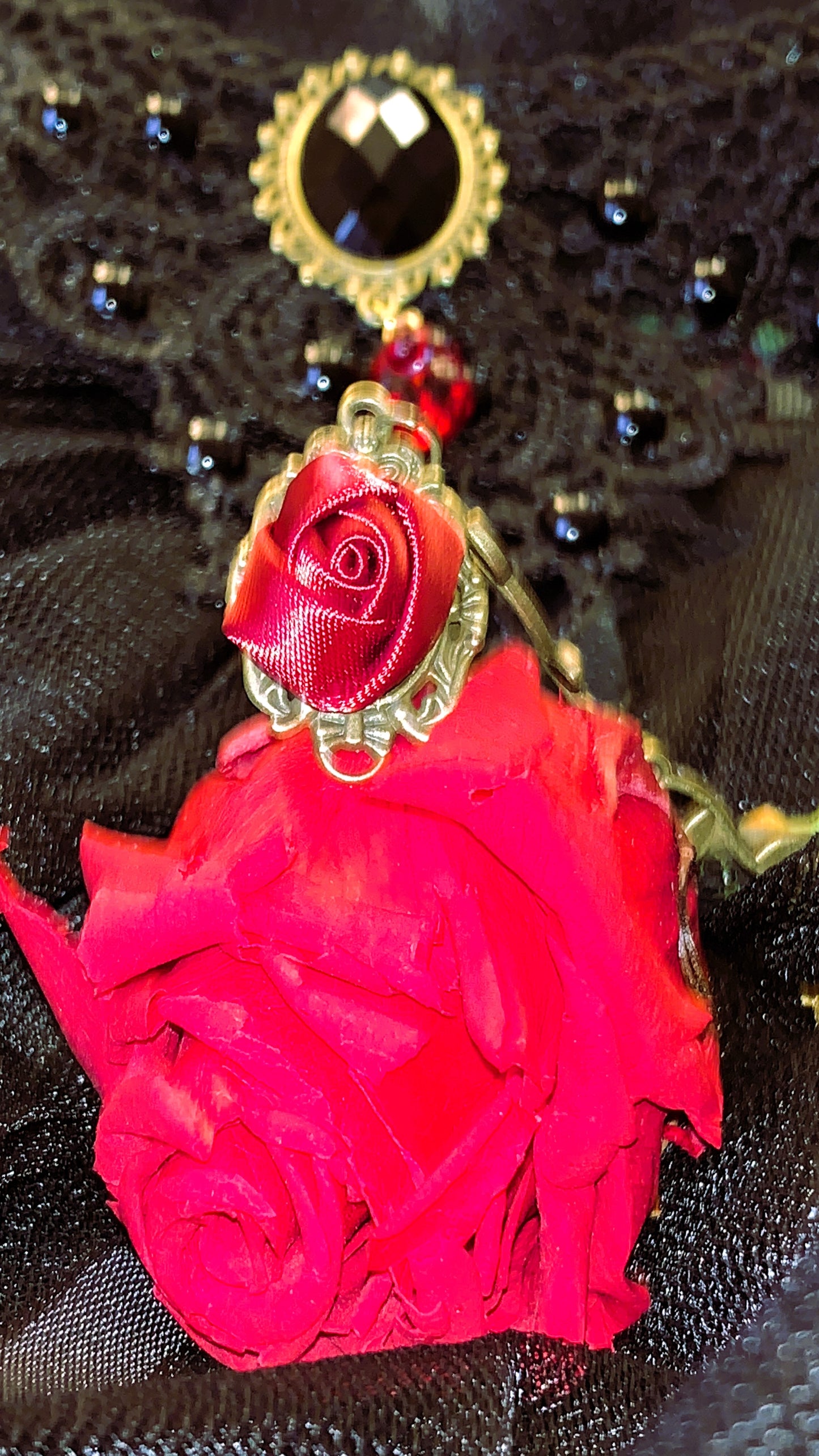 🕸️ Pulsera Gótica con Anillo “Bloody Rose Lace” | Gothic Ring Bracelet Black Lace & Red Gem 💀 | Vampire Hand Jewelry Limited 1:1