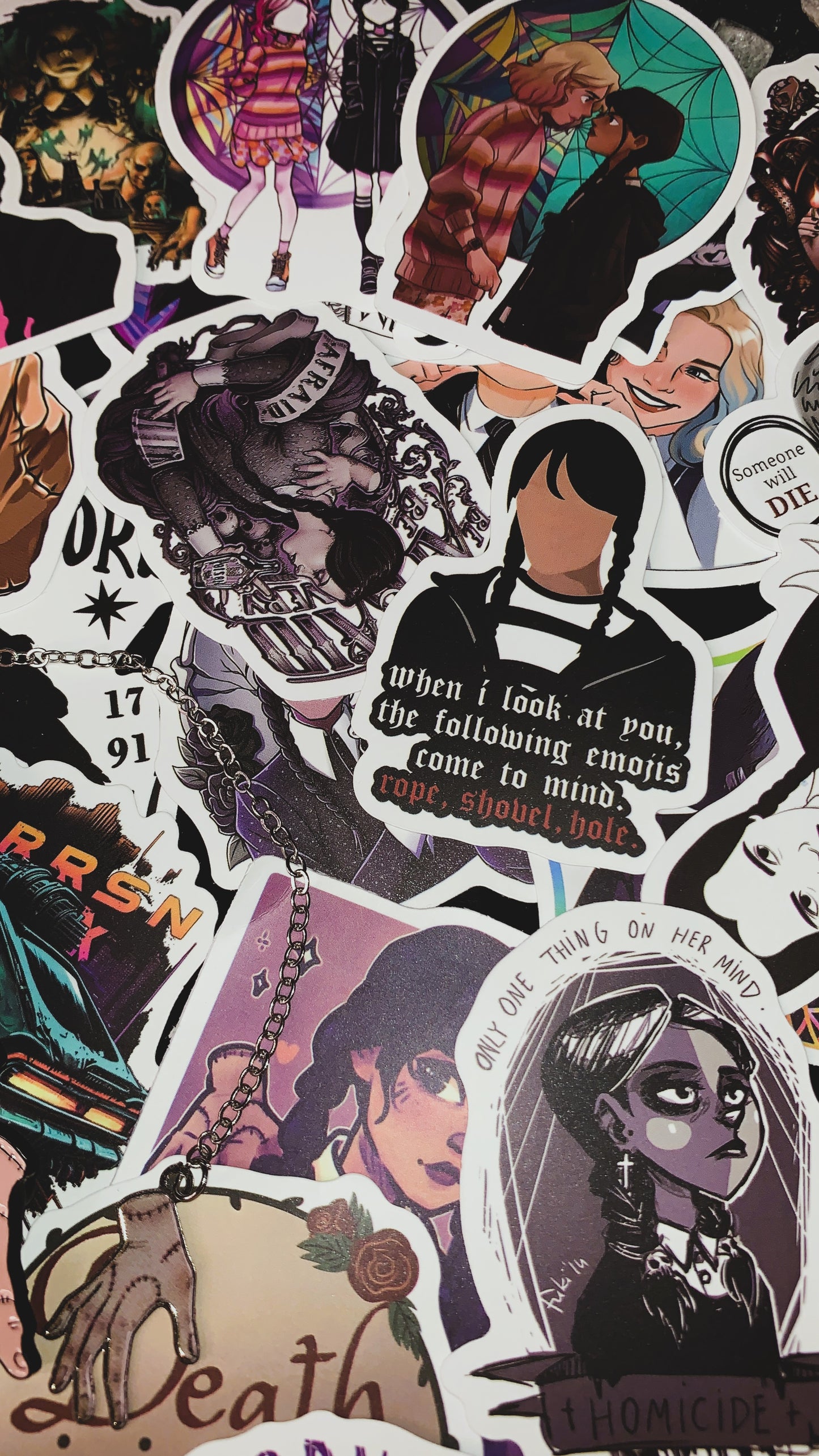 💀 Set de 25 Pegatinas “Wednesday Dark Edition” | Wednesday Gothic Stickers Pack 🕷️ | Addams Family Aesthetic | Limited Collection