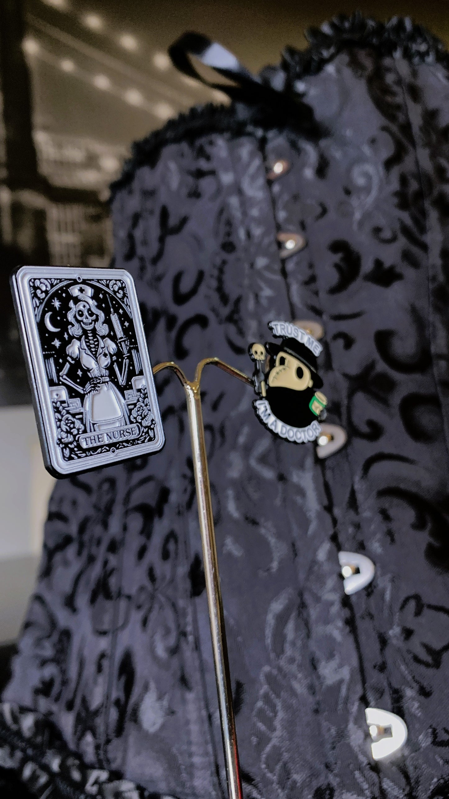 💀 Set “Dark Medics” | 2 Gothic Enamel Pins – Dark Nurse & Plague Doctor 🕯️ | Dark Anatomy Halloween Edition | 1:1 Limited Edition