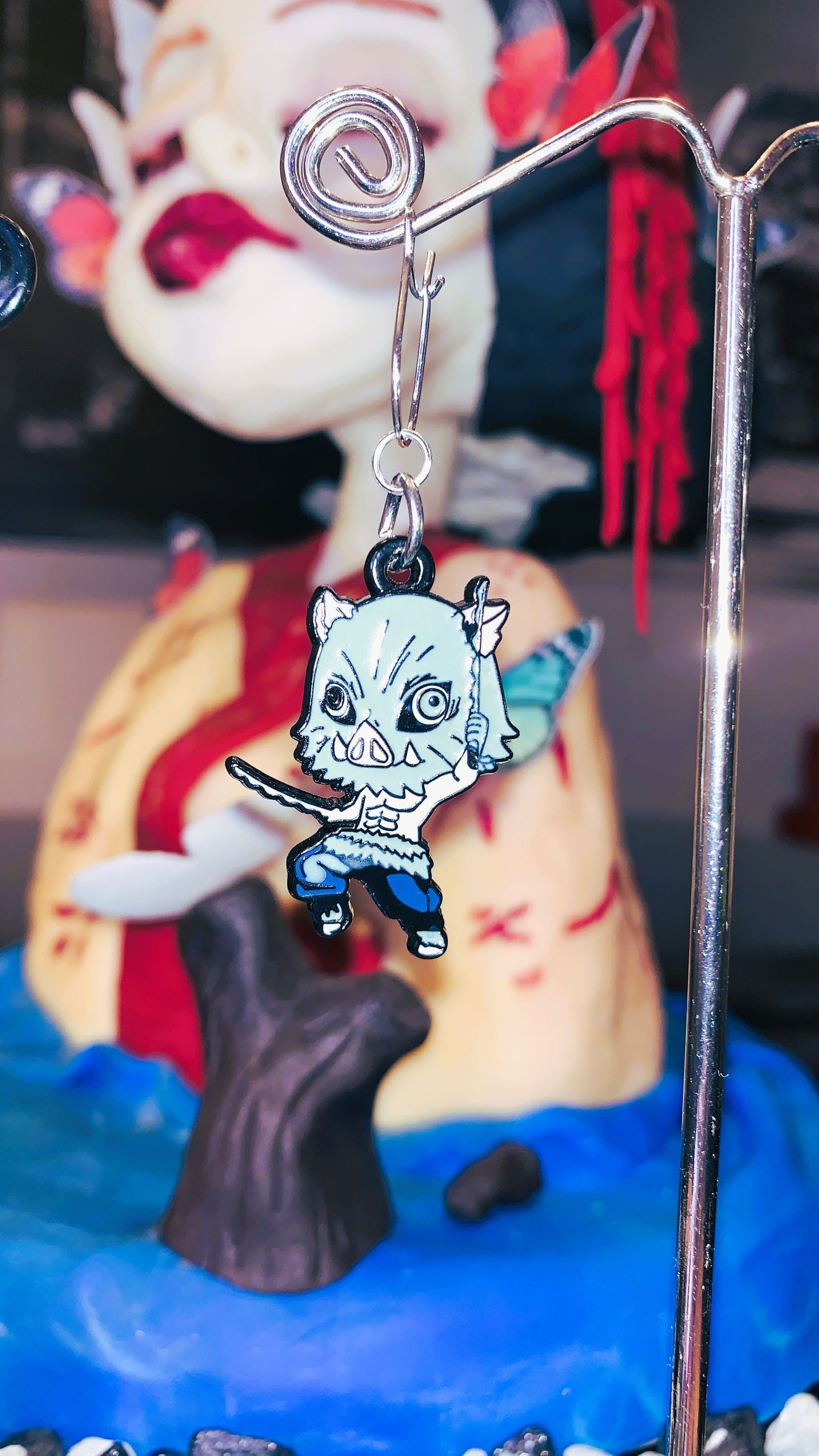 Pack Inosuke Hashibira – Pendientes, Charm & Collar (3 piezas) | Edición Limitada Regalo Otaku