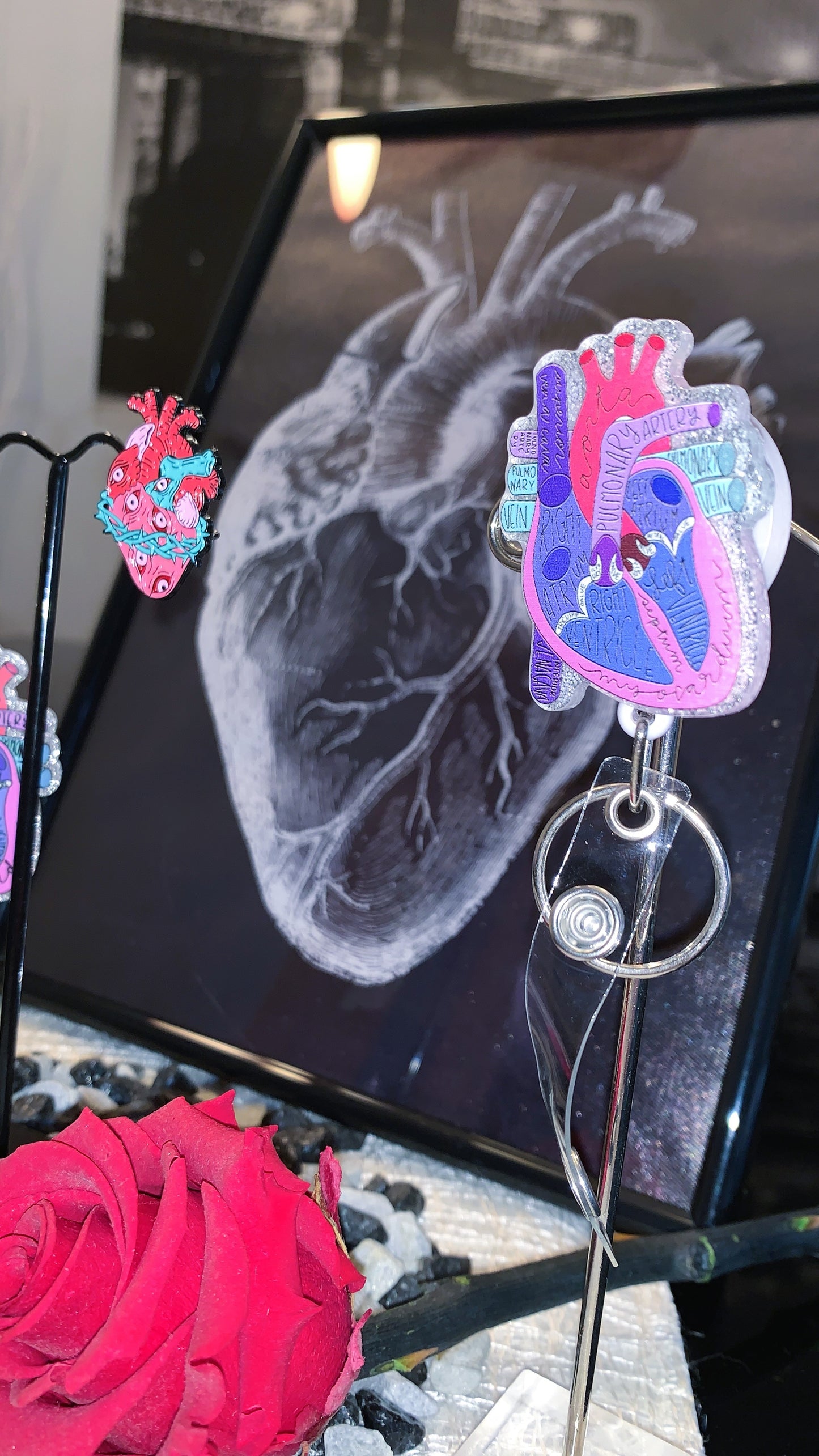 Pack “Anatomy Deluxe” | Anatomical Heart Set (Keychain + Enamel Pin + Retractable Badge Holder) 1:1 Limited Edition