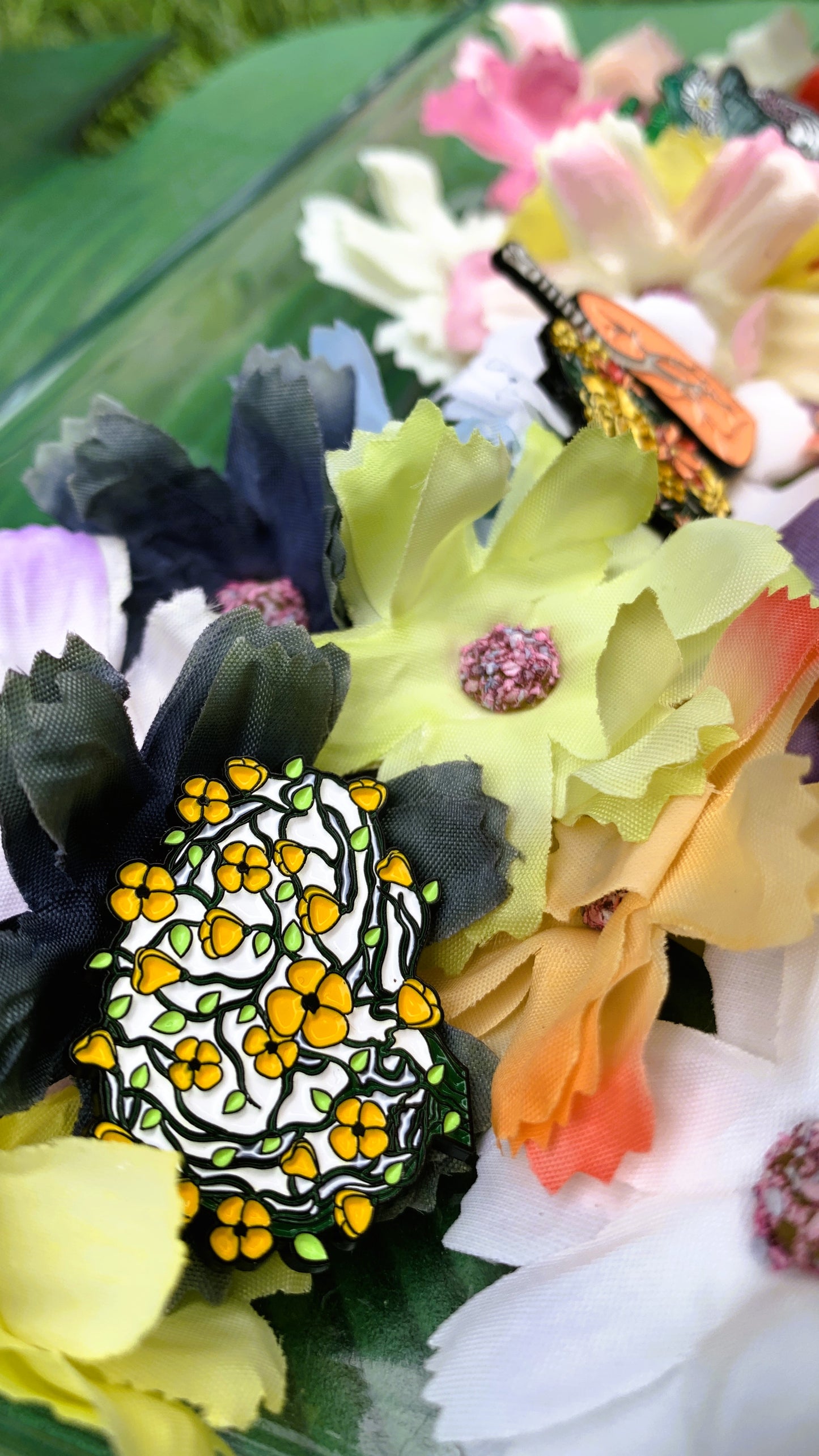 Set de Pins de Anatomía con Flores (3 piezas) – Corazón, Pulmón y Cerebro Floral | Regalo Único para Médicos y Estudiantes de Medicina