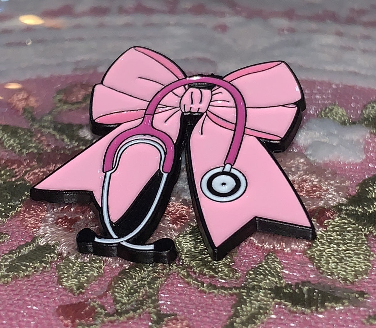 Pin Lazo médico rosa de MedPins