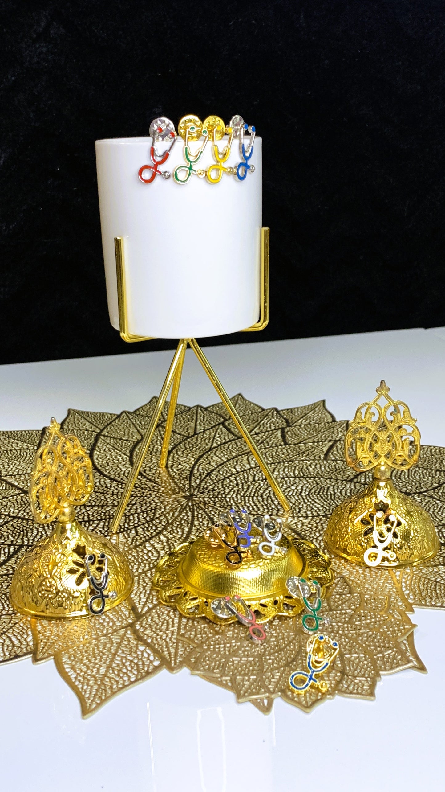 Pins Estetoscopio Clínico | Clinical Stethoscope Enamel Pin Collection | Limited 1:1 Edition Clinical Stethoscope Enamel Pin Collection | Limited 1:1 Edition | MedPins