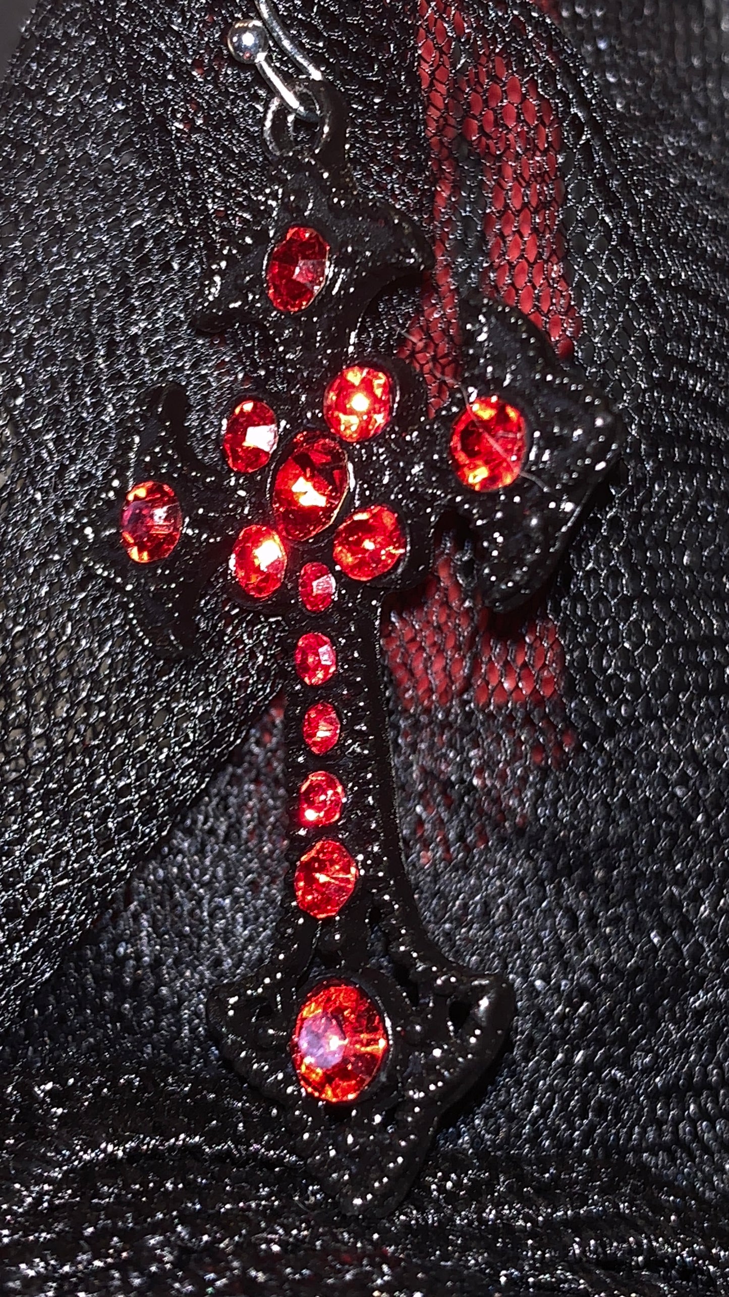 🩸 Pendientes Cruz Gótica “Bloody Cross Deluxe” | Gothic Cross Earrings Red & Black 💀 | Vampire Jewelry Limited 1:1