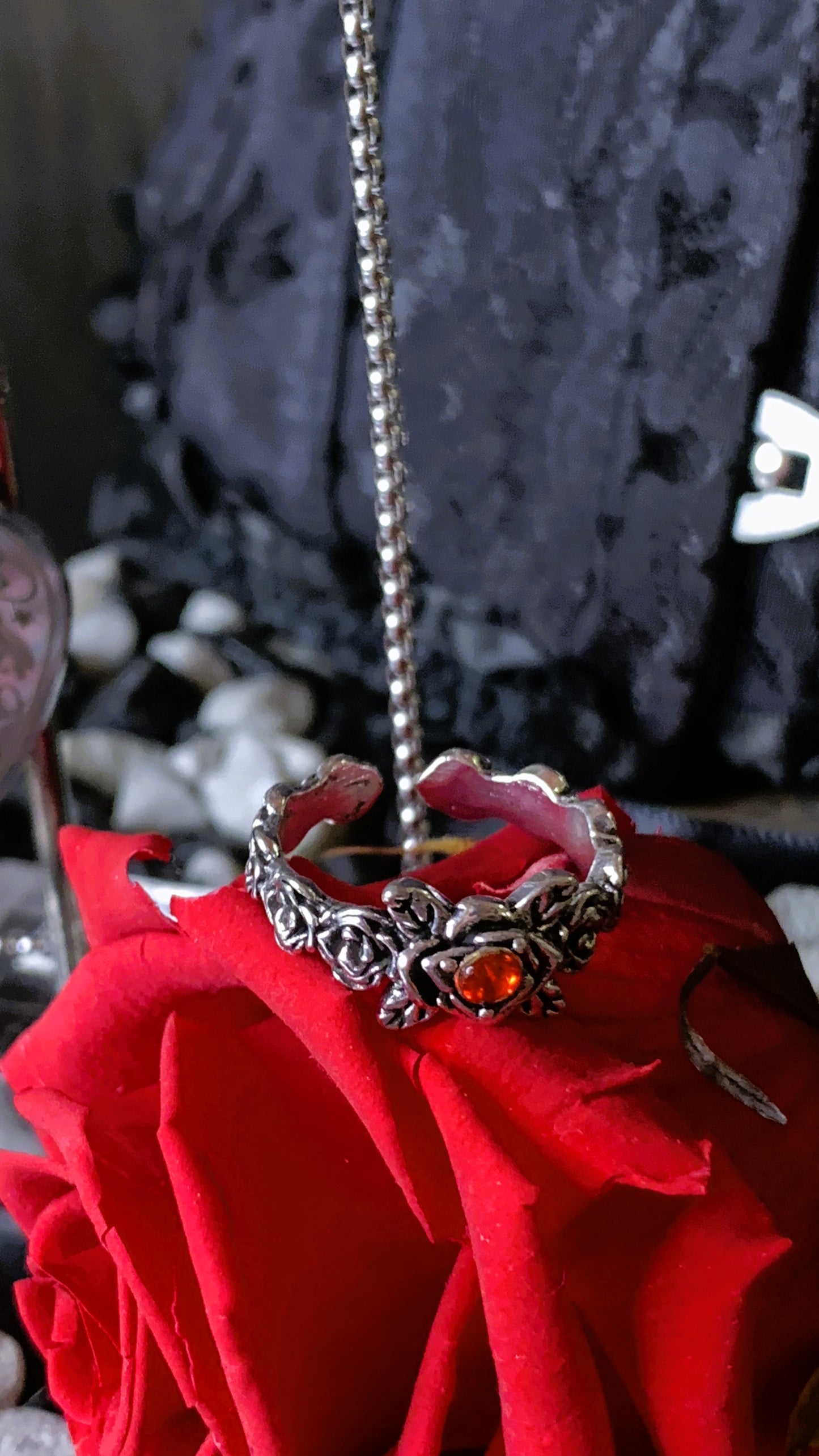 🔮 Pack Gótico “Spirit Whisper” | Gothic Ouija & Skeleton Jewelry Set – Dark Anatomy Halloween Edition 🕸️ | 1:1 Limited Edition