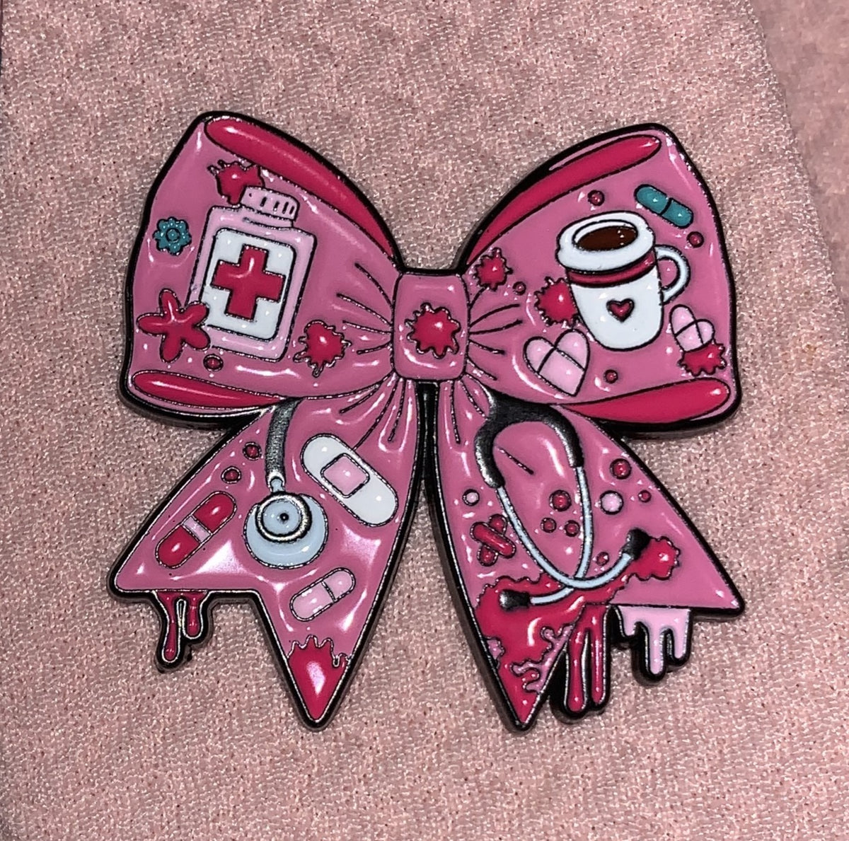 Pin Lazo sanitario ilustrado de MedPins