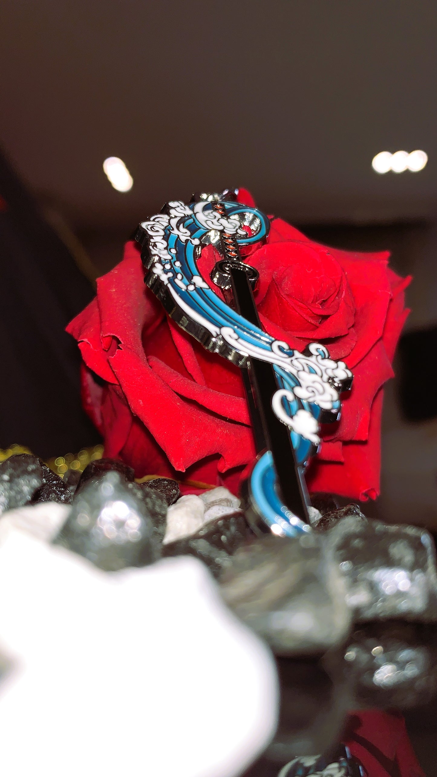 Espada Muichiro Tokito – Mini Katana Demon Slayer Llavero | Coleccionable Anime & Regalo Cosplay