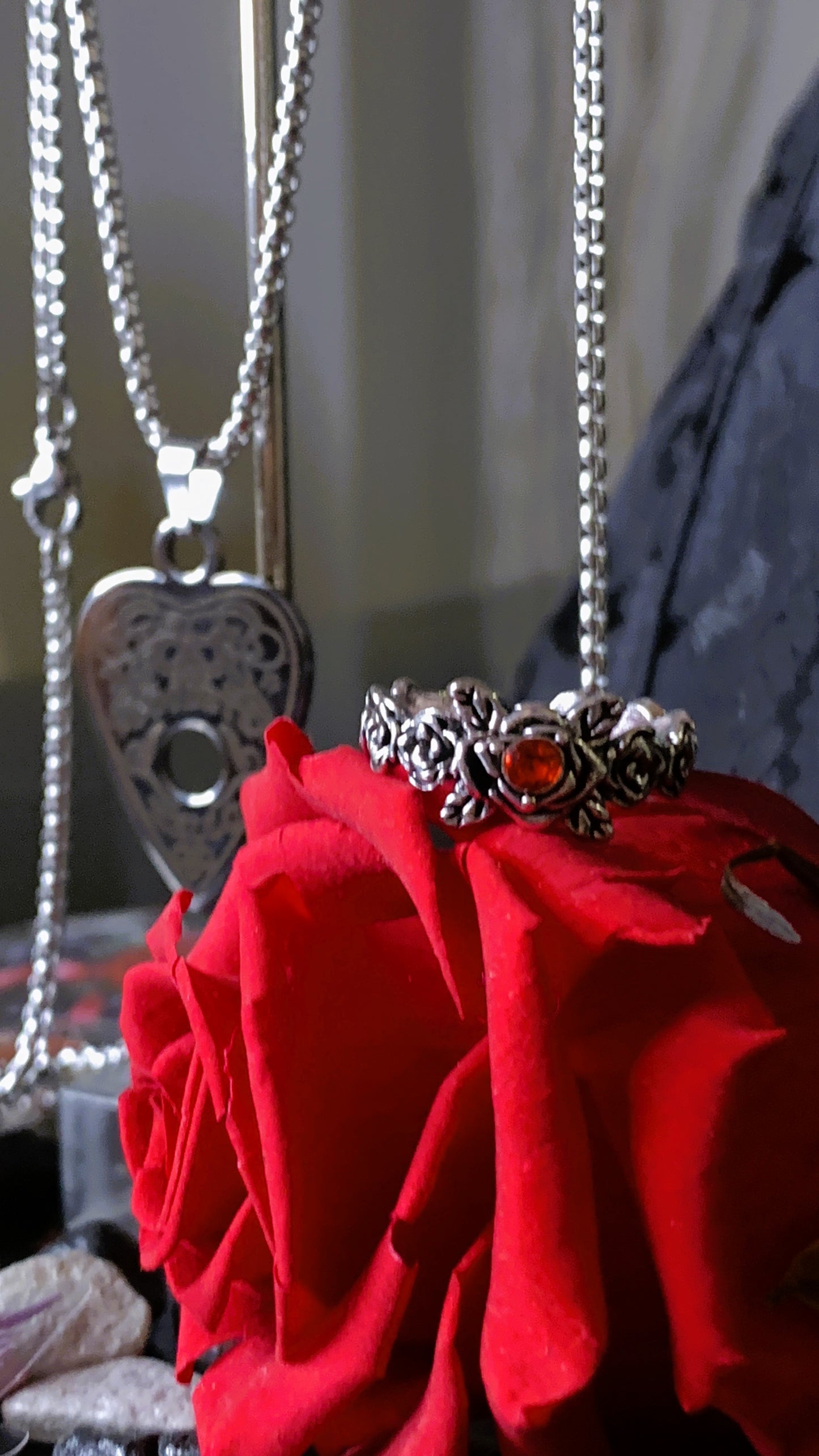 🔮 Pack Gótico “Spirit Whisper” | Gothic Ouija & Skeleton Jewelry Set – Dark Anatomy Halloween Edition 🕸️ | 1:1 Limited Edition