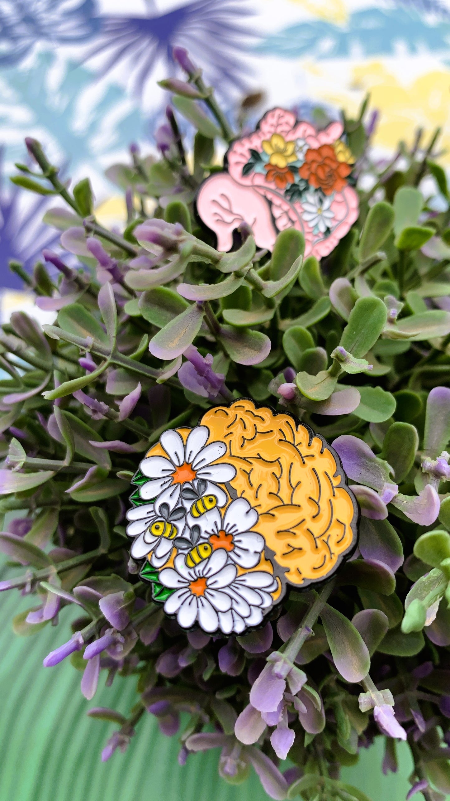 Set de Pins de Anatomía con Flores (3 piezas) – Cerebro & Intestino Floral | Regalo Único para Estudiantes de Medicina, Médicos y Amantes de la Naturaleza
