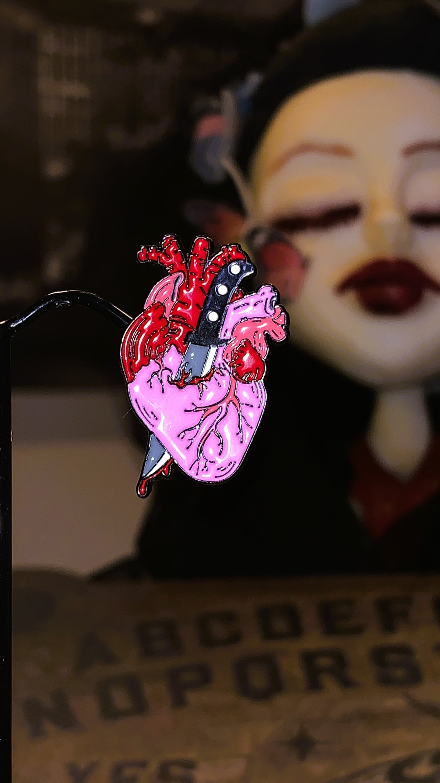 🧠❤️ Set “Mind & Heart” | Pack de 4 Pins Anatómicos Cerebro y Corazón | Ed. Limitada – Stop Thinking / Feel It