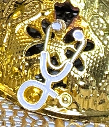 Pins Estetoscopio Clínico | Clinical Stethoscope Enamel Pin Collection | Limited 1:1 Edition Clinical Stethoscope Enamel Pin Collection | Limited 1:1 Edition | MedPins