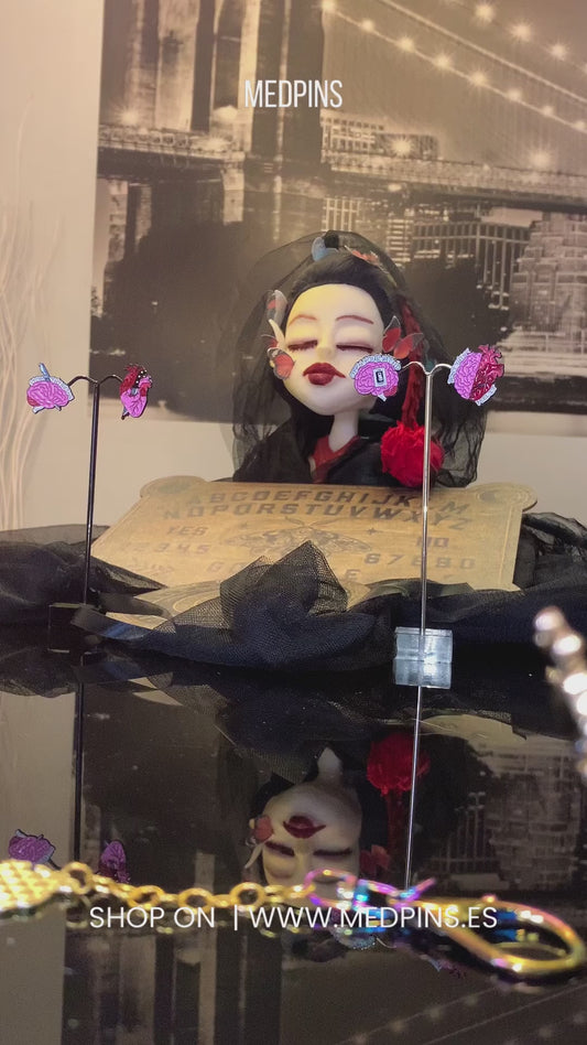 🧠❤️ Set “Mind & Heart” | Pack de 4 Pins Anatómicos Cerebro y Corazón | Ed. Limitada – Stop Thinking / Feel It